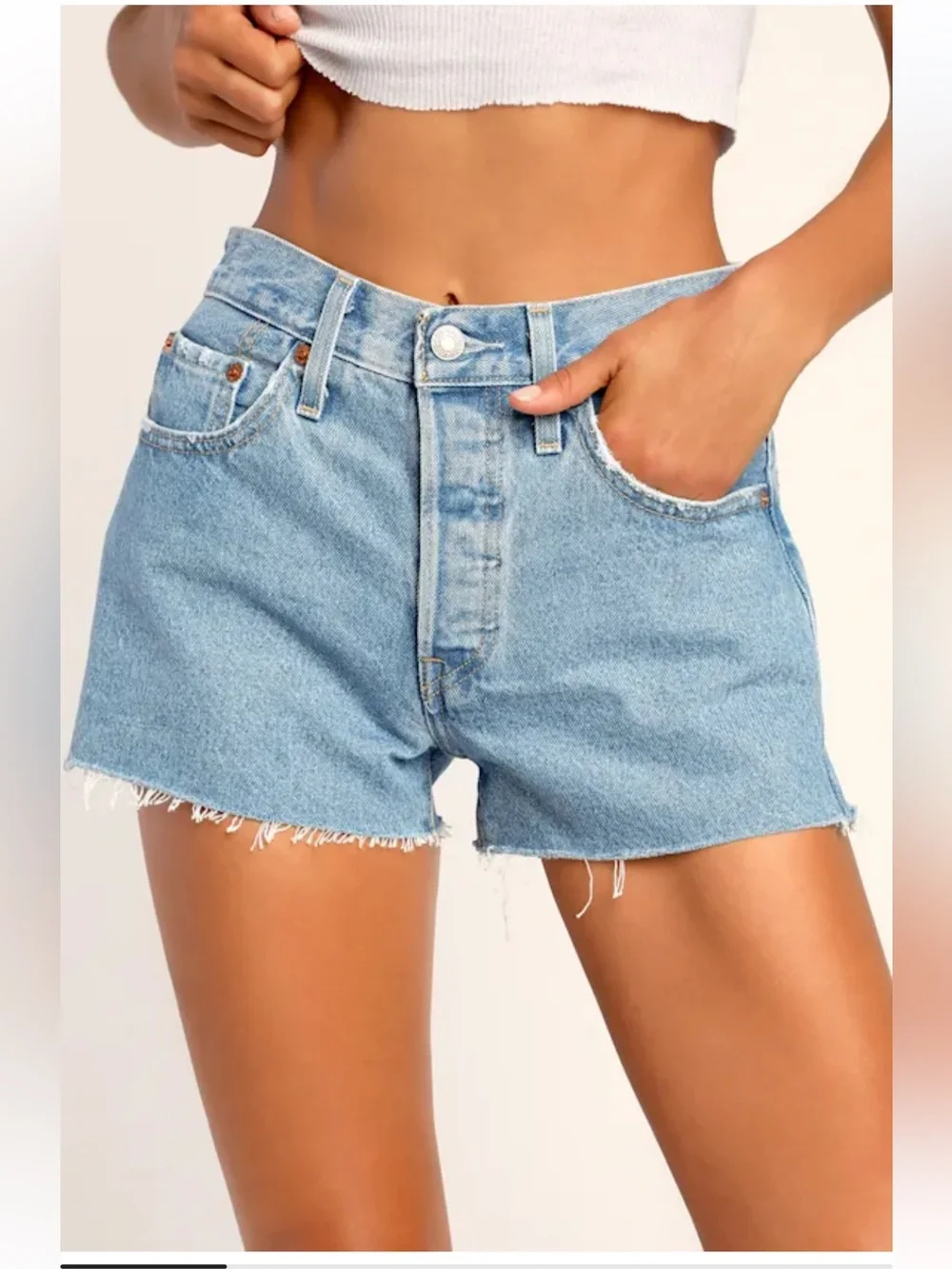 Levi’s 501 Light Stone Wash High Rise Distressed Denim Shorts | Size 25 - Picture 2 of 13